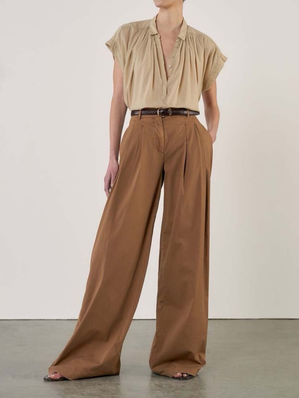 NWT Nili Lotan Normandy Blouse in Barley